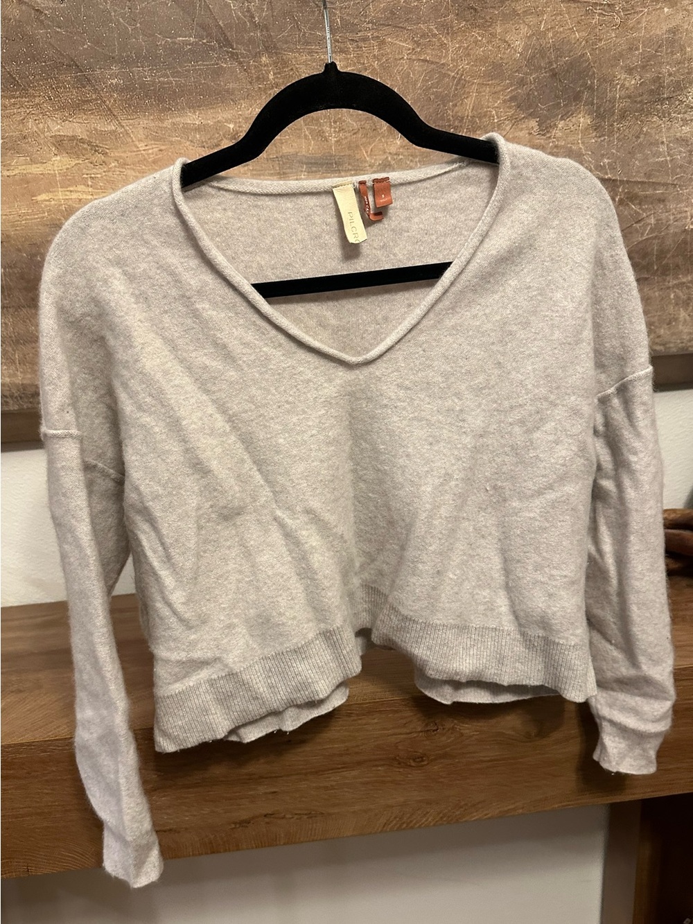 Pilcro Anthropologie Valani 100% Cashmere Cropped V-Neck Sweater size S